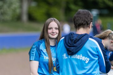 Bild 239 - wBJ Pinneberg Hamburger Meister Siegerehrung